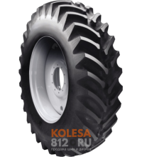 TITAN Hi Traction Lug